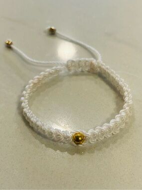 NWT Handmade White Macrame Bracelet Gold Center Bead Minimalist